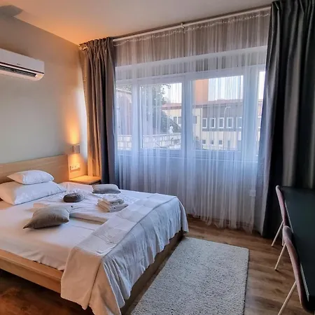 Boutique & Event Center מלון בודפשט