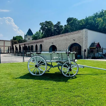 Boutique & Event Center * Budapest