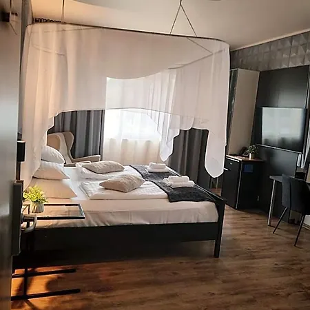 Boutique Hotel&event Center Hotel *