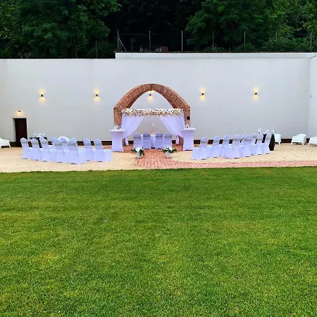 Boutique & Event Center بودابست